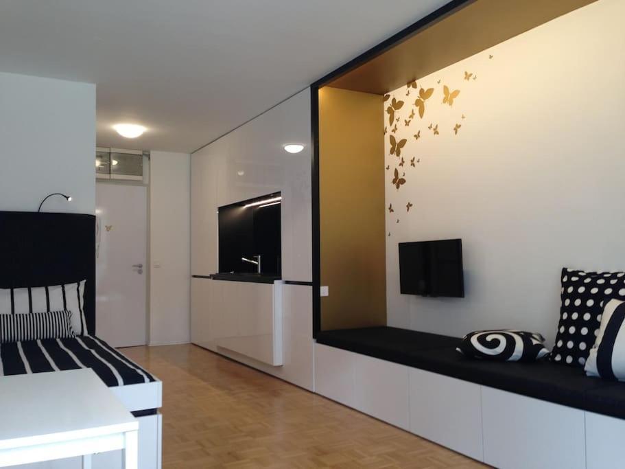 Gorgeous Central Flat With Garage Laibach Exterior foto