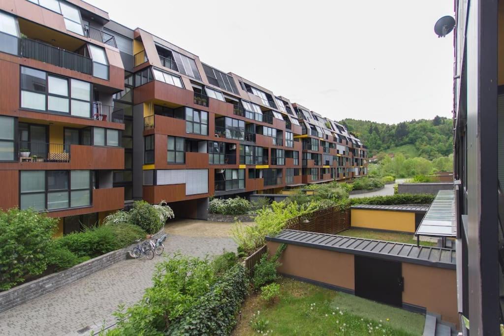 Gorgeous Central Flat With Garage Laibach Exterior foto
